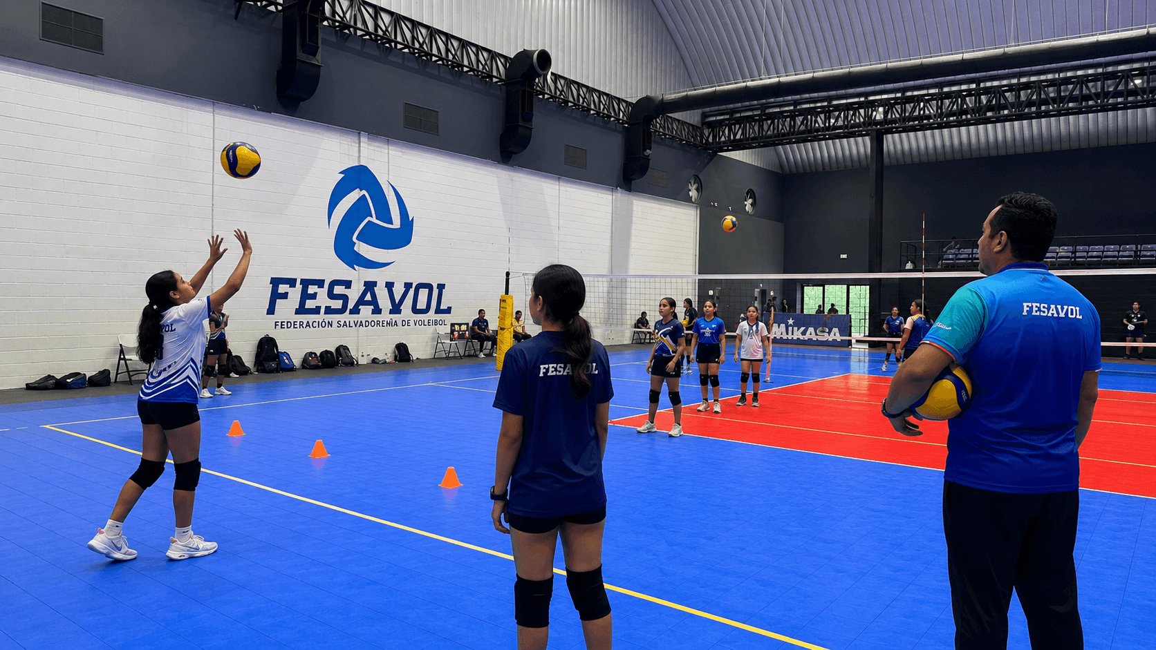 Primer entrenamiento en academia: qué llevar, cómo llegar y qué esperar