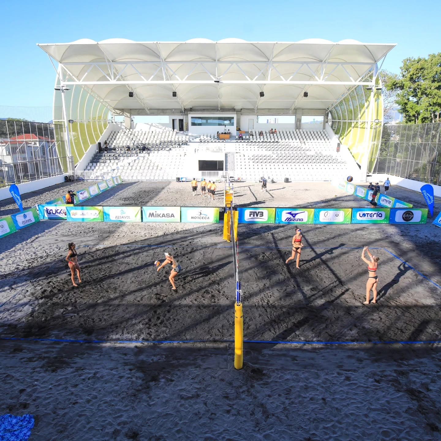 Estadio de playa FESAVOL